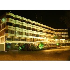 ג'אבלפור Hotel Samdareeya Pvt Ltd מראה חיצוני תמונה